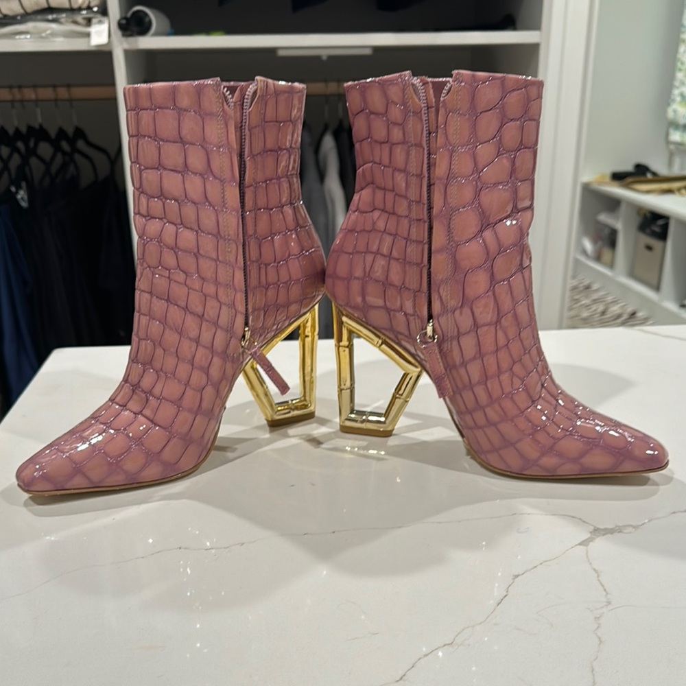Unique Pink Croc-Embossed Ankle Boots